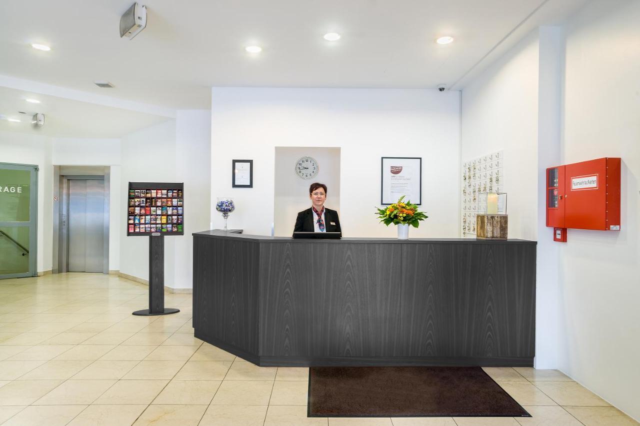 Hotel Mariella Kolonia Zewnętrze zdjęcie
