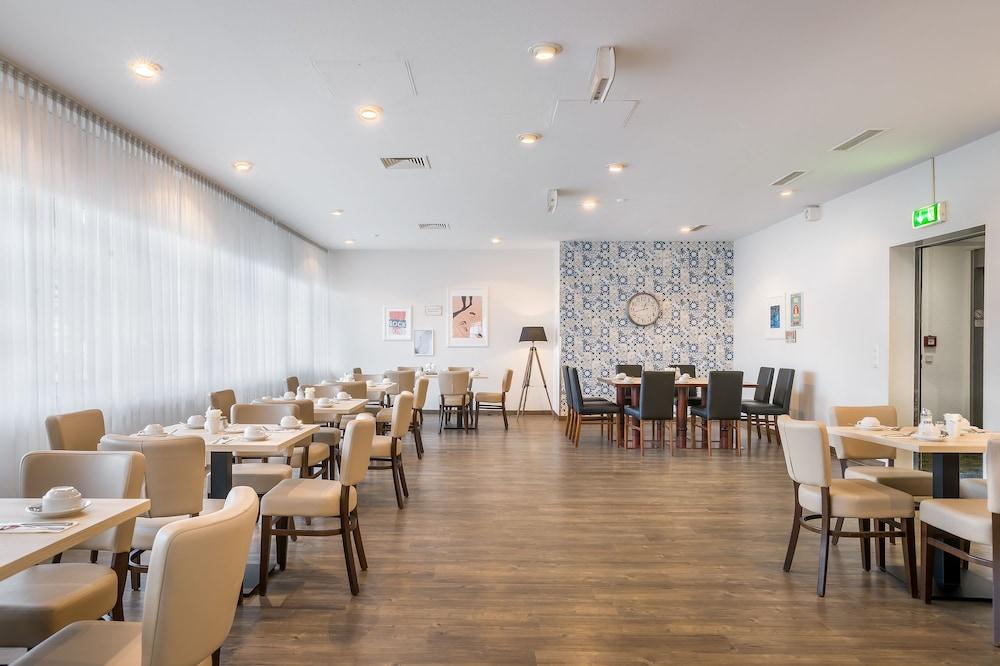 Hotel Mariella Kolonia Zewnętrze zdjęcie