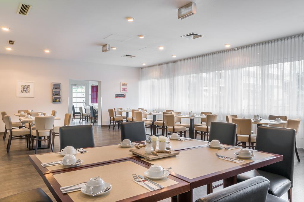 Hotel Mariella Kolonia Zewnętrze zdjęcie