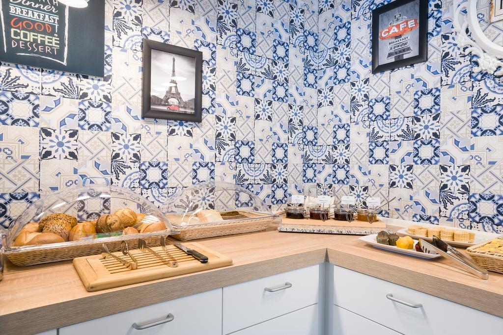 Hotel Mariella Kolonia Zewnętrze zdjęcie