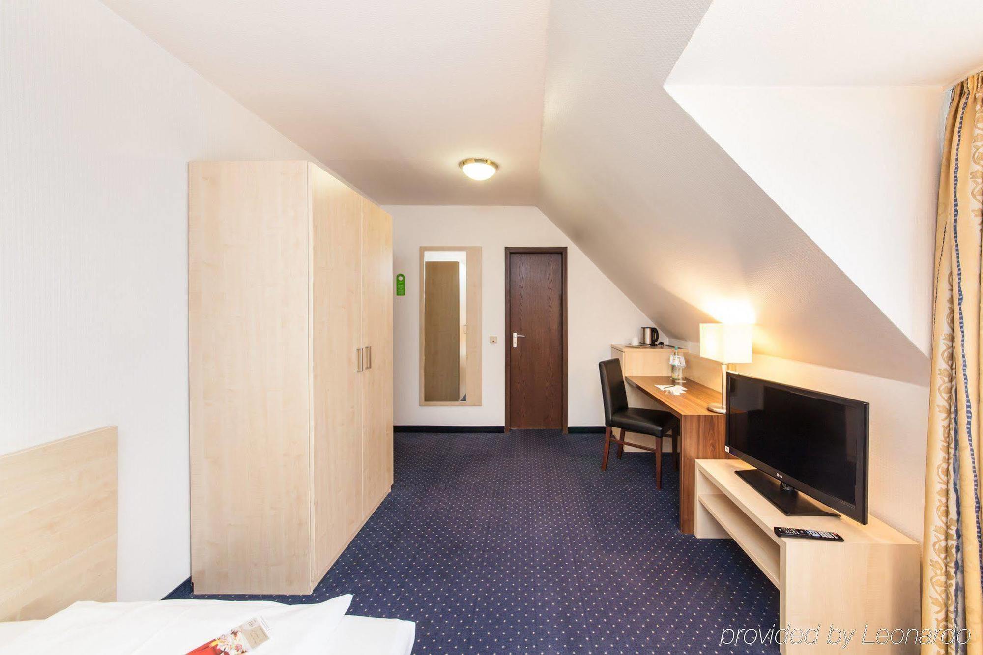 Hotel Mariella Kolonia Zewnętrze zdjęcie