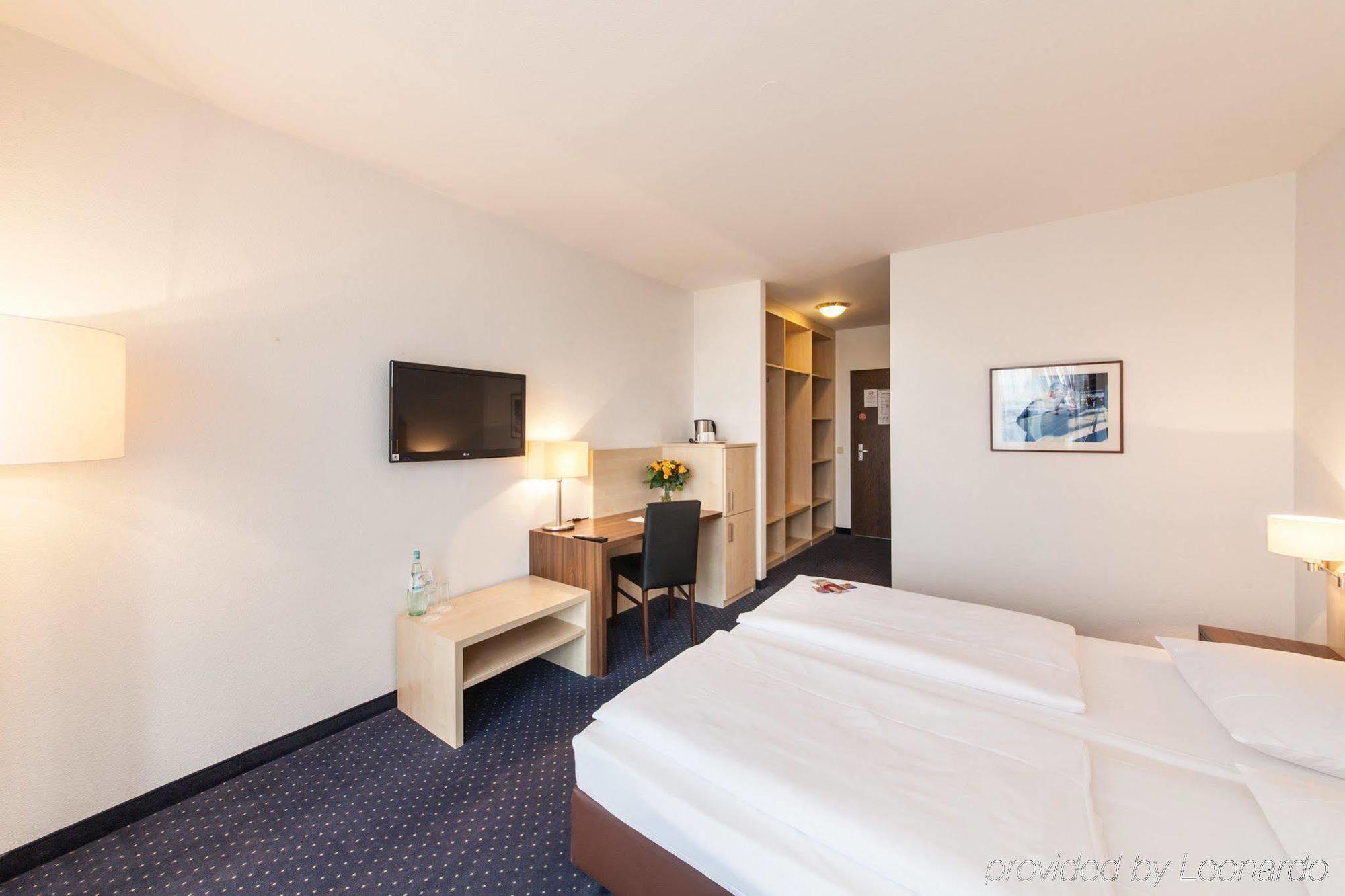 Hotel Mariella Kolonia Zewnętrze zdjęcie
