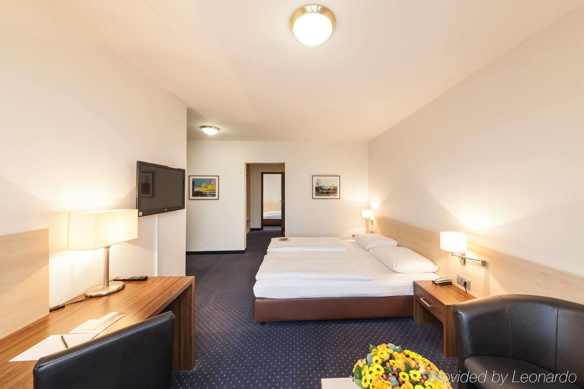 Hotel Mariella Kolonia Zewnętrze zdjęcie